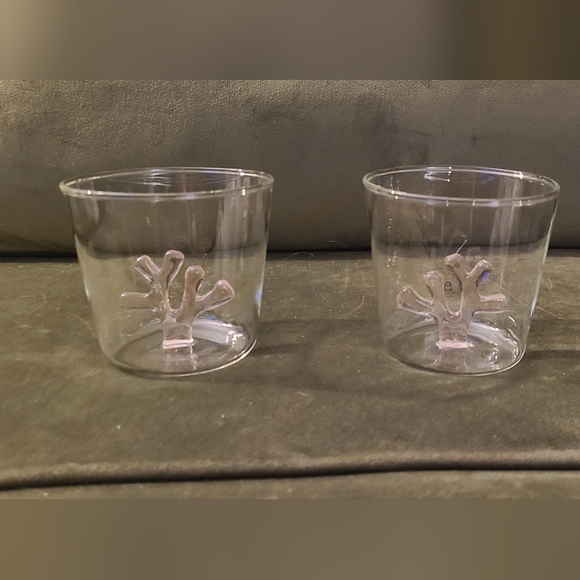 Two new Ichendorf Milano Pink Coral Reef Tumblers - Picture 1 of 8